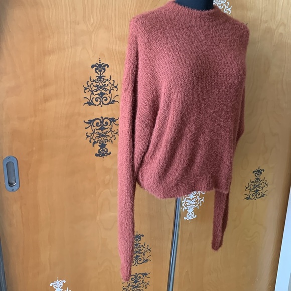 NEW - Audrey 3+1 Crew Neck Fuzzy Sweater - Picture 6 of 16
